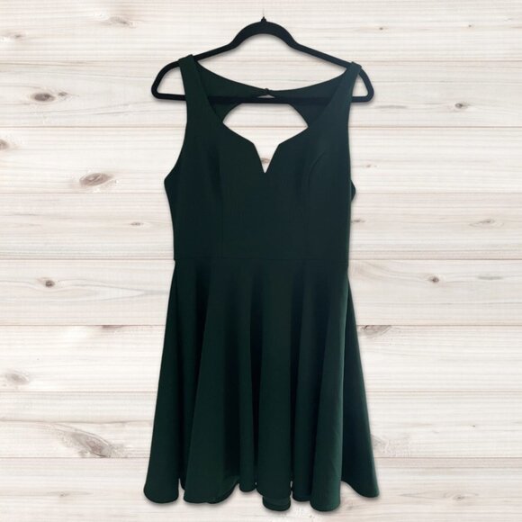 B Darlin Dresses & Skirts - 𝅺b Darlin Emerald Green Fit & Flare Skater Dress | Size Juniors 13/14